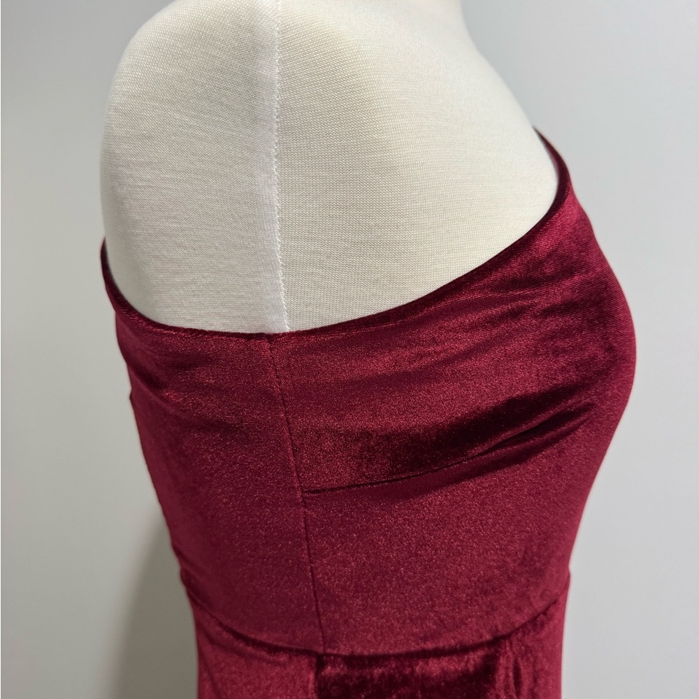 Baltic Born Tatiana Velvet One-Shoulder Maxi Dress Merlot Size S - Picture 9 of 14
